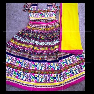Beautiful traditional Chaniya Choli! Preowned